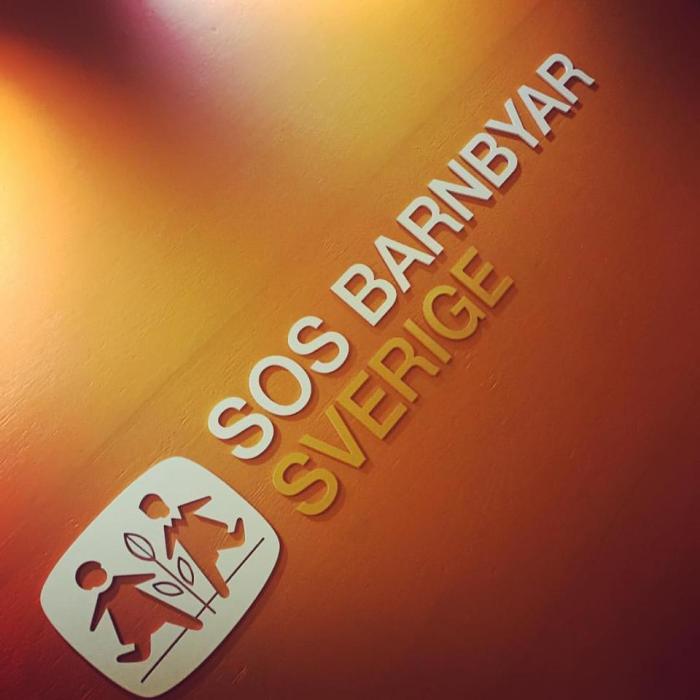 sos-barnbyar-neginazimi